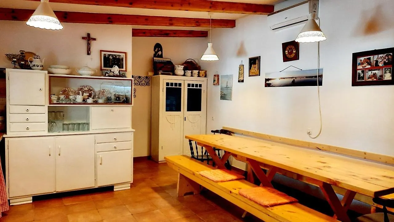 Apartments Grbin Ližnjan