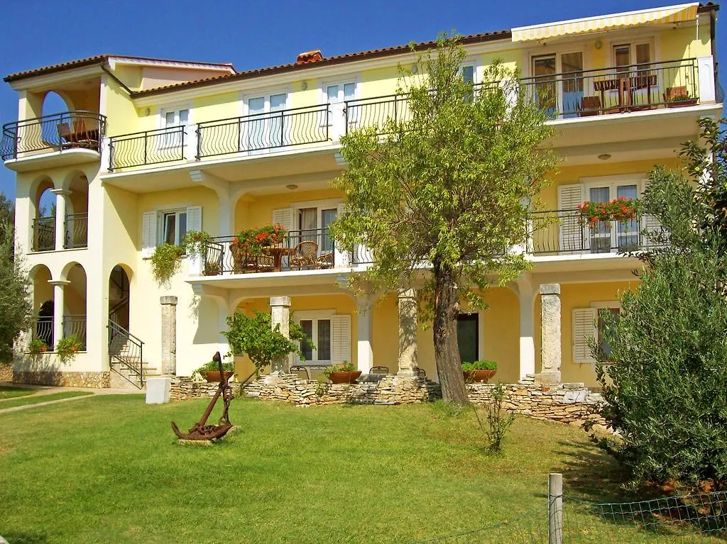 Apartments Grbin Ližnjan